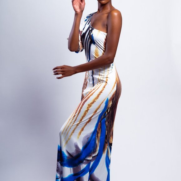 Breezy - Picture 2 of 5